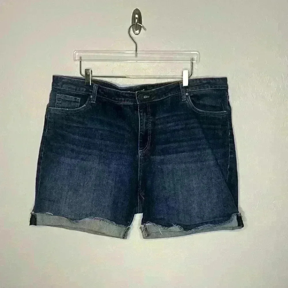 Kut From the Kloth Cuffed Dark Denim Shorts 22W #34